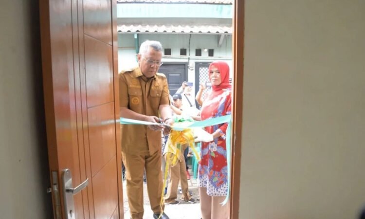 Pemkot Tangsel Bedah 22 Rumah Tak Layak Huni di Kecamatan Serpong