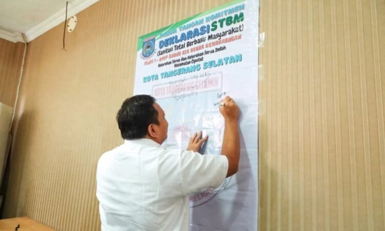 Deklarasi STBM, Benyamin Davnie Ajak Masyarakat Hidup Sehat