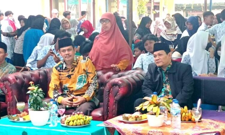 MTs Darul Hikmah Pamulang Gelar Festival Seni Budaya Nusantara