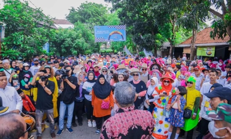 Sambut HUT Tangsel ke-14, Wali Kota Benyamin Davnie Buka Semarak Serpong Utara