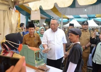 Gelar Pameran UMKM di Ciputat Timur, Benyamin Davnie: Potensi Pasar dan Industri Kreatif di Tangsel Besar