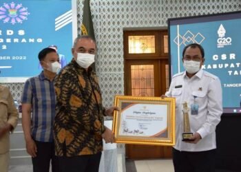 Banyak Berikan Kontribusi, 21 Perusahaan Diberi Penghargaan CSR Award