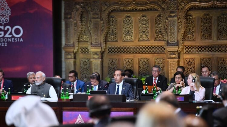 Buka KTT G20, Presiden Jokowi: Mata Dunia Tertuju pada Kita, G20 Harus Berhasil