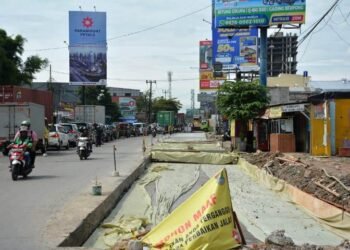 Perbaikan Jalan Ruas Islamic-Legok dan Harkit, Bupati Zaki: Sempat Tertunda Karena Covid-19