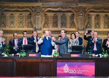 Presiden Jokowi Serahkan Presidensi G20 kepada PM India