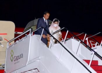 Presiden dan Ibu Iriana Tiba di Solo