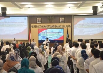 Lantik Ratusan Pejabat Fungsional, Benyamin Davnie: Tunjukkan Birokrat yang Dinamis dan Profesional