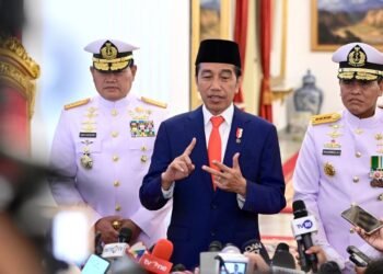Lantik KSAL, Presiden Jokowi: Tingkatkan Kedaulatan Negara di Laut