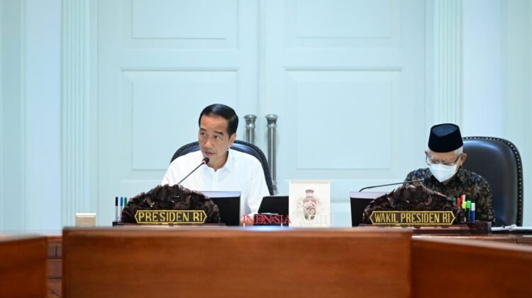 Mobilitas Masyarakat saat Nataru Tinggi, Presiden Dorong Jajaran Tingkatkan Kewaspadaan