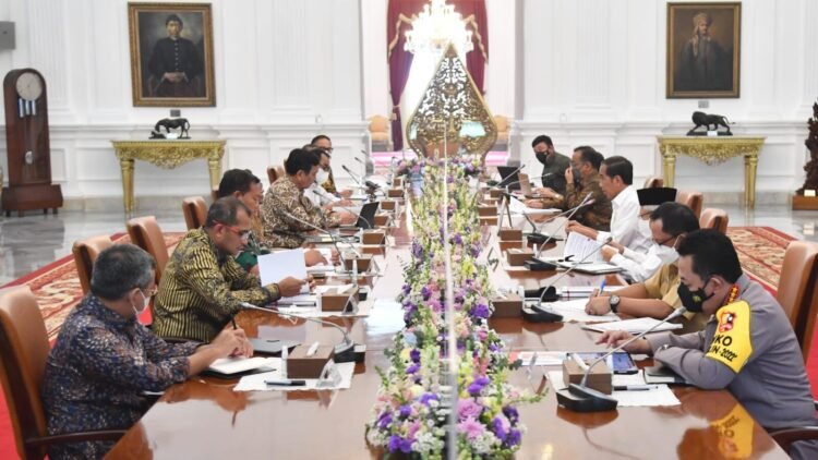 Presiden Dorong Peningkatan Slot Penerbangan secara Hati-Hati