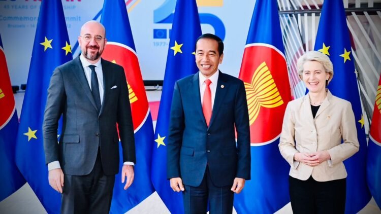 Presiden Jokowi Hadiri KTT Peringatan 45 Tahun ASEAN-Uni Eropa