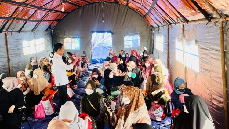 Presiden Jokowi Pastikan Pembangunan Rumah Warga Relokasi Gempa Cianjur Dimulai