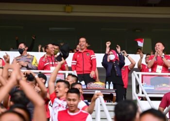 Presiden Jokowi Saksikan Langsung Timnas Indonesia saat Menang 2-1 dari Kamboja