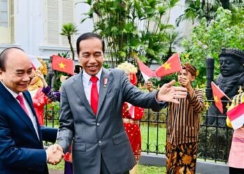 Presiden Jokowi Sambut Kunjungan Kenegaraan Presiden Nguyễn Xuân Phúc di Istana Bogor