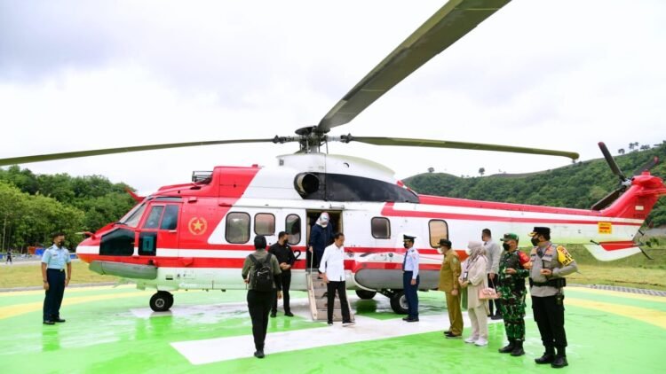 Presiden dan Ibu Iriana Tiba di Kabupaten Sumbawa