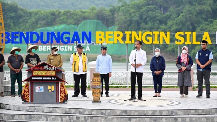 Resmikan Bendungan Beringin Sila, Presiden Harapkan Produktivitas Pertanian di NTB Meningkat