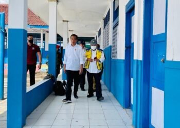 Tinjau SMPN 1 Warungkondang, Presiden: Rehabilitasi Segera Dimulai