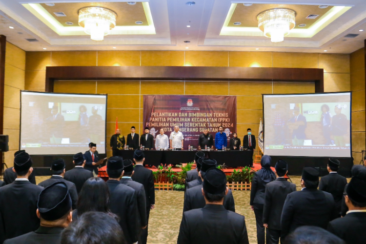 KPU Kota Tangsel Lantik 35 Anggota PPK untuk Pemilu 2024