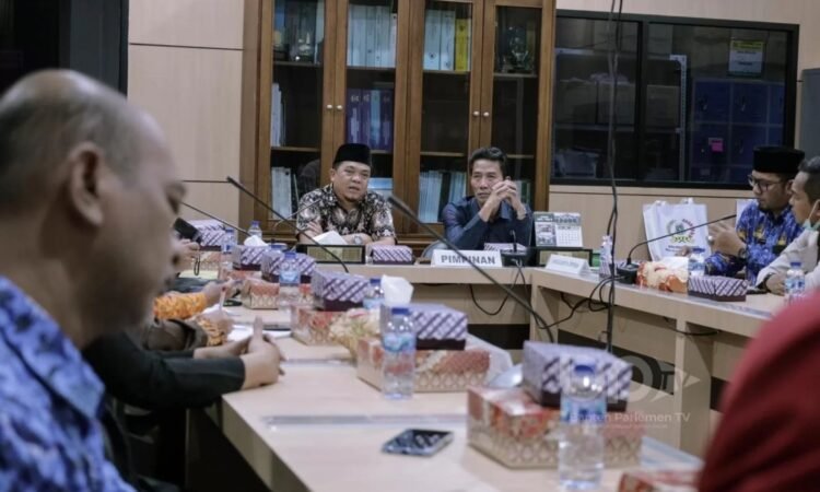 Komisi II DPRD Banten Tampung Aspirasi Forkom-IKM