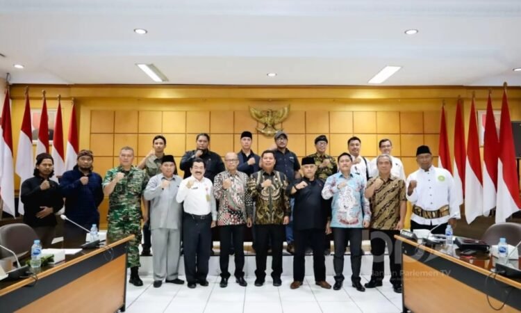DPRD Banten Dukung Penuh Golok Pusaka Banten Sebagai Warisan Budaya Dunia