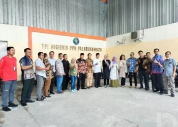 Komisi II DPRD Banten Sambangi TPI Pelabuhanratu