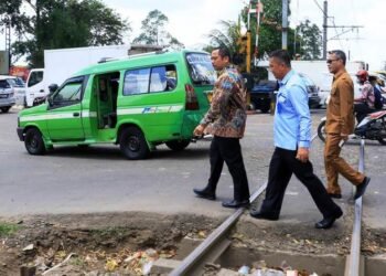 Pipa PDAM TKR Bocor, Walikota Arief Semprit Sofyan Sapar