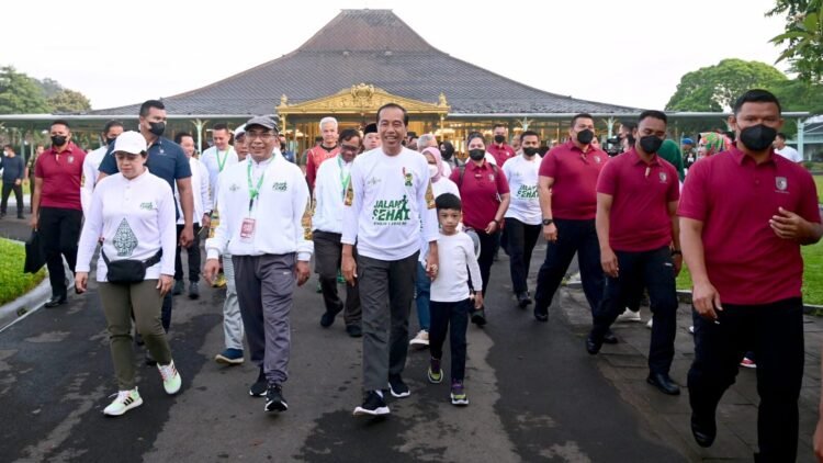 Jalan Sehat Menuju 1 Abad NU