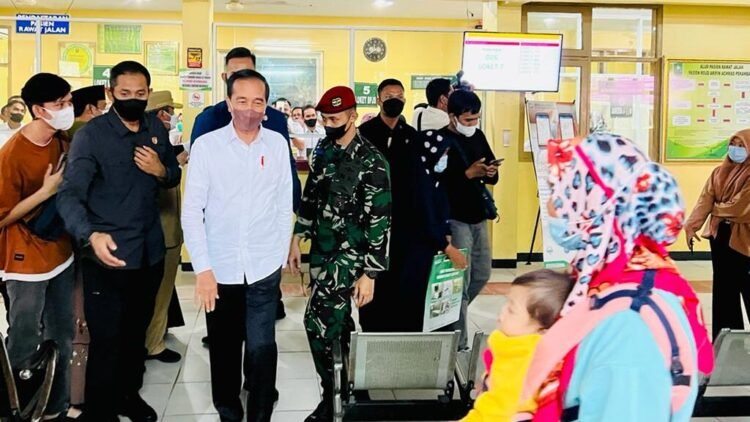 Presiden Jokowi Cek Pelayanan BPJS Kesehatan di Kota Pekanbaru