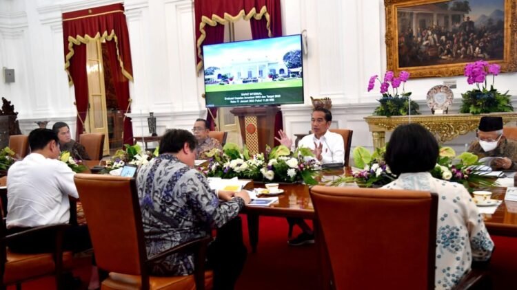 Presiden Jokowi Targetkan Investasi Tahun 2023 Capai Rp1.400 Triliun