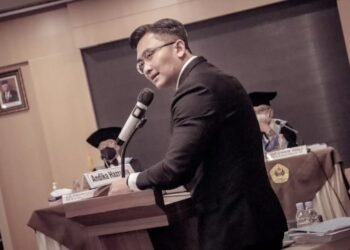 Mantan Wagub Andika Hazrumy Resmi Sandang Gelar Doktor Ilmu Sosial