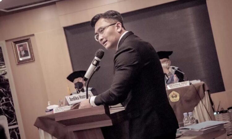 Mantan Wagub Andika Hazrumy Resmi Sandang Gelar Doktor Ilmu Sosial