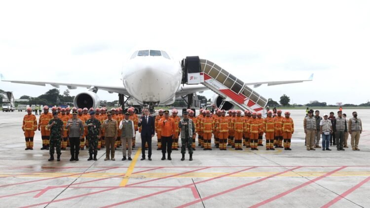 Delegasi Kemanusiaan RI dan Tim INASAR Tiba di Tanah Air dari Turki