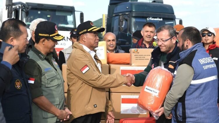 Kunjungi RS Lapangan di Hassa, Delegasi RI Serahkan Bantuan untuk Korban Gempa Turki