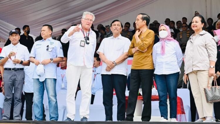 Presiden Tiba di Pelabuhan Muliaraja Napitupulu Jelang Balapan F1H2O