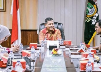 Wakil Ketua DPRD Banten Budi Prajogo Terima Audiensi LBH Paham Banten