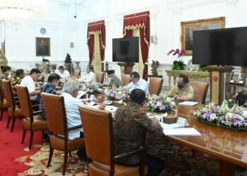 Presiden Gelar Ratas Evaluasi Paruh Waktu RPJMN dan Penyusunan Awal RPJPN