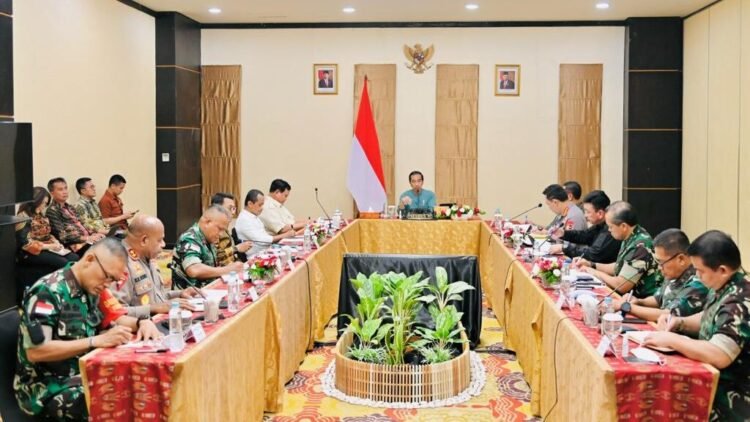 Presiden Minta TNI Polri Kawal Pembangunan untuk Tingkatkan Kesejahteraan Masyarakat Papua