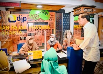 Presiden Tinjau Kegiatan Penyampaian SPT di KPP Pratama Surakarta