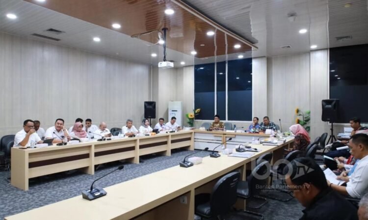 Raker Dengan Mitra Kerja, Komisi I DPRD Banten Minta OPD Mitra Maksimalkan Program Kerja