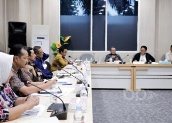 Rapat Kerja Komisi I DPRD Banten Bahas Progres Pelaksanaan Program Kerja Dengan Badan Penghubung Provinsi Banten Dan Inpektorat Provinsi Banten