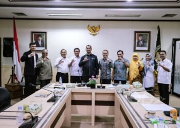 Rapat Kerja Komisi V DPRD Banten Dengan SMAN CMBBS Guna Tingkatkan Mutu Pendidikan
