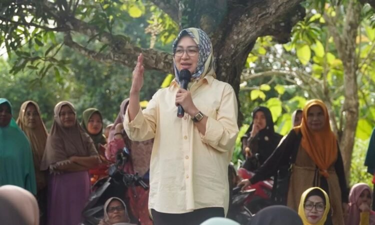 Airin Serap Aspirasi Hingga ke Pelosok Banten