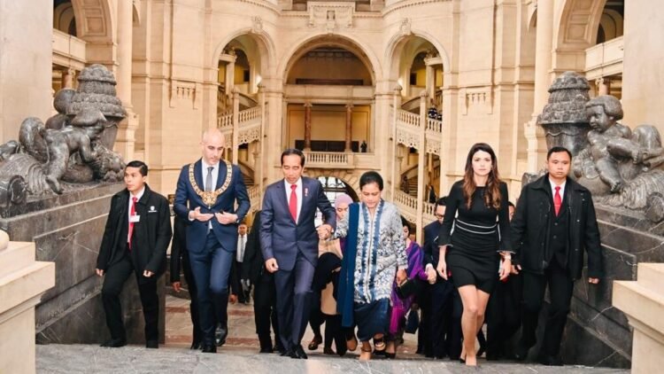 Presiden Joko Widodo Kunjungi Town Hall Hannover
