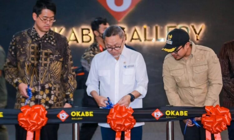 Pilar Dampingi Mendag Zulhas Resmikan Mal Bahan Bangunan di Tangsel