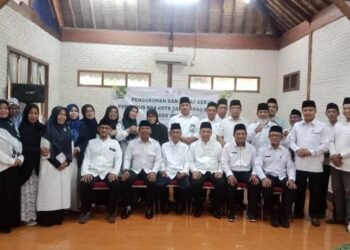 Kepala Kantor Kemenag Tangsel Kukuhkan Pengurus BP4 Kota Tangsel