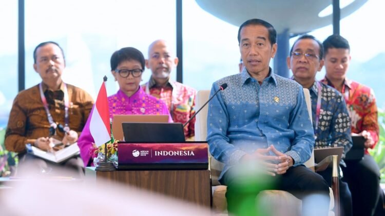 Presiden Dorong Implementasi Lima Poin Kesepakatan dan AOIP pada Sesi Retreat KTT Ke-42 ASEAN