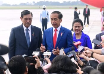 Presiden Hormati Proses Hukum Johnny Plate