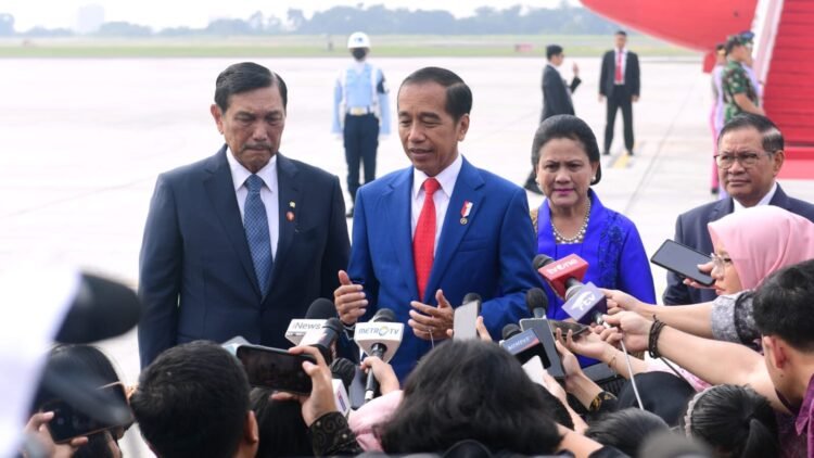 Presiden Hormati Proses Hukum Johnny Plate