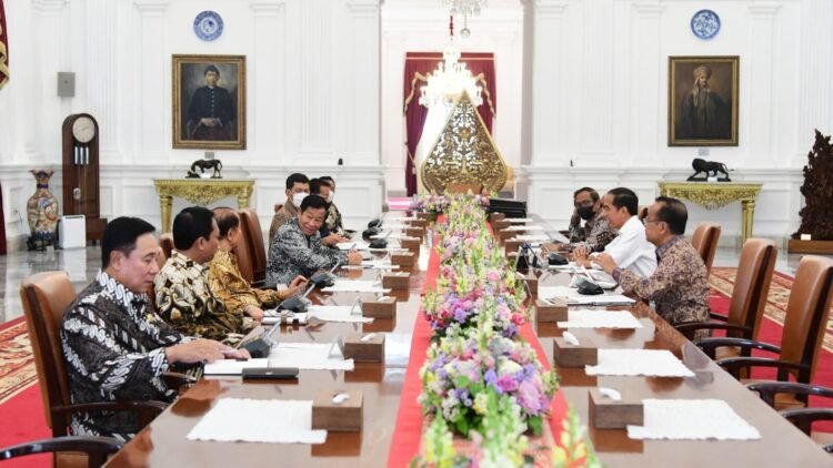 Presiden Jokowi Menerima Para Pimpinan Purnawirawan TNI-Polri