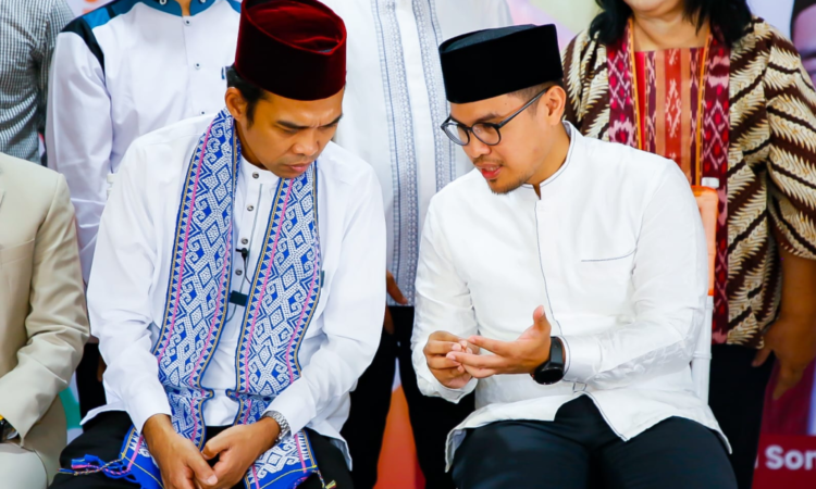 Bersama Ustaz Abdul Somad, Ini yang Disampaikan Pilar di Seminar Parenting Ponpes Omar Smart Brain